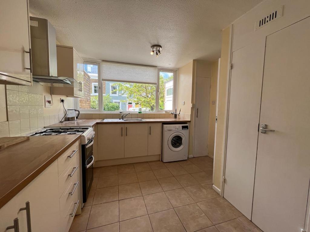 Lovely 4Bed Property, London 8Min To Oxford Street Bagian luar foto